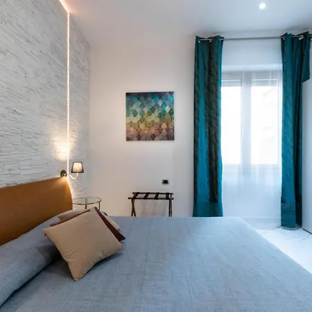Lucenova Guest-house קליארי