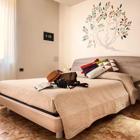 Lucenova Guest-house *