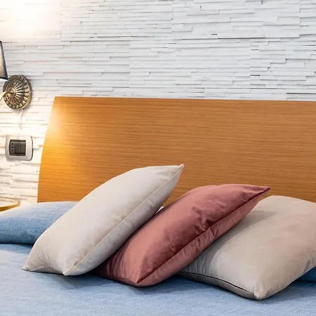 Lucenova Guest-house Penzion Cagliari