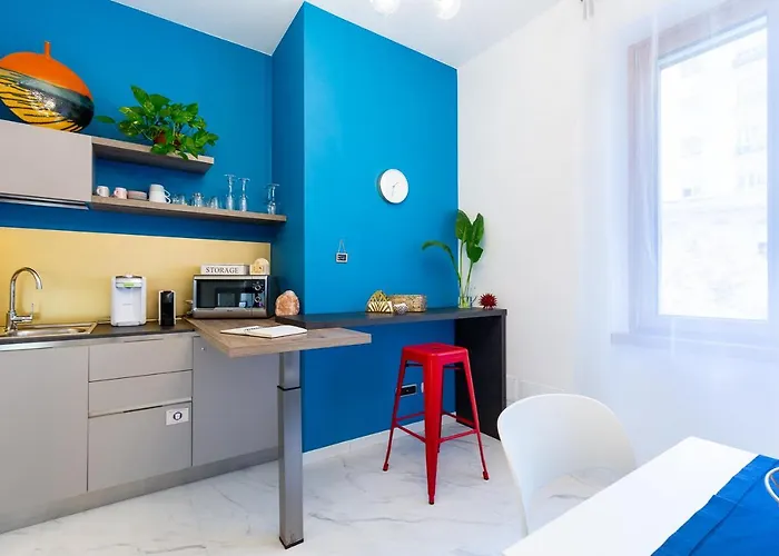 Lucenova Guest-house 卡利亚里