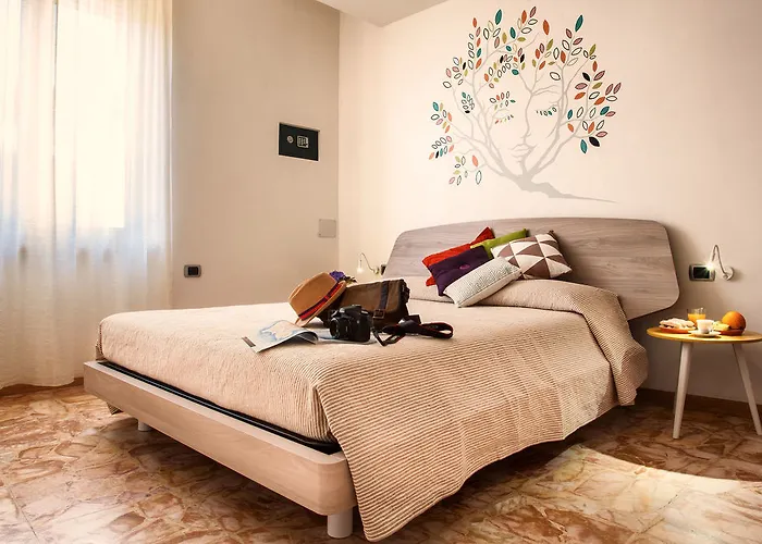 Lucenova Guest-house *