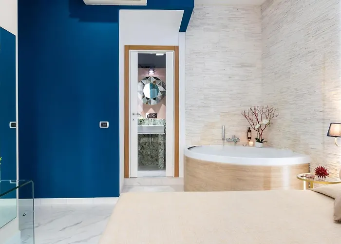 Lucenova Guest-house 招待所 *